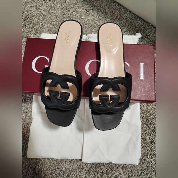 ✨️New GUCCI Leather Sandals Cosmos Softy Black 38